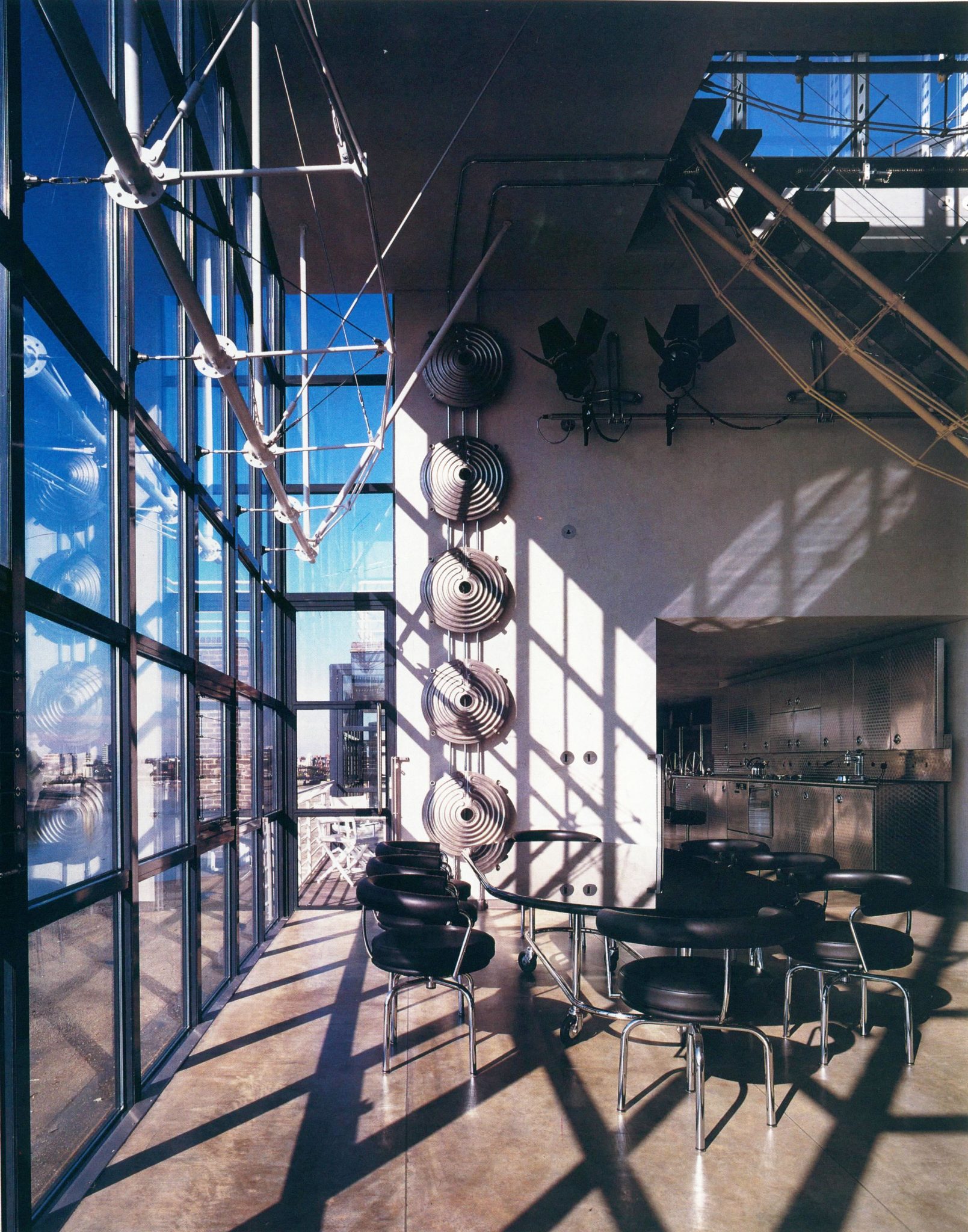 Hidden Architecture » Hammersmith Apartment Hidden Architecture